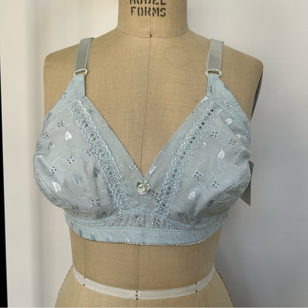Elegant Lace Bralette in Light Blue